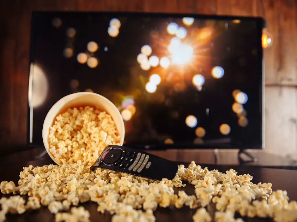 home-theater-with-popcorn